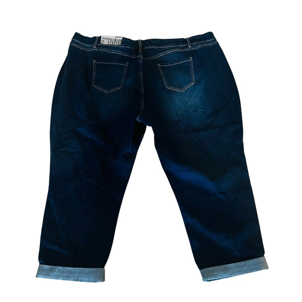 Avenue High Rise Girlfriend Cuff Hem Jeans Size 32 NWT - Picture 3 of 9